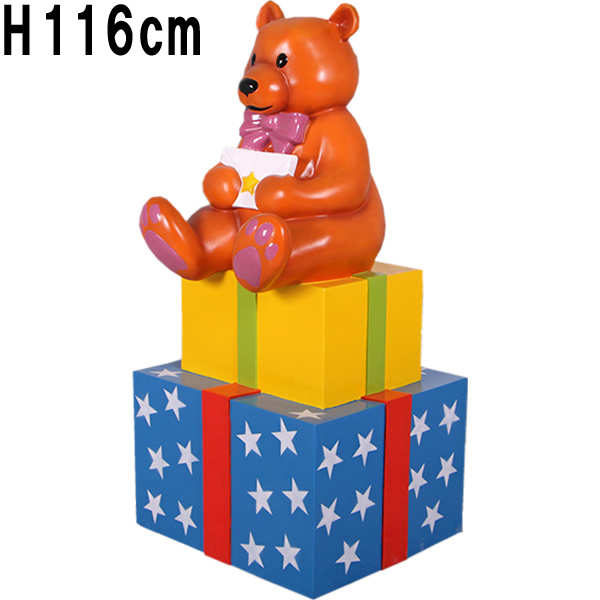 子グマのプレゼントボックス Present with Bear FRPアートオブジェ 【商品番号：m-fr160125】