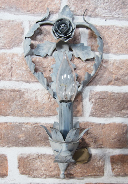 ウォールランプ