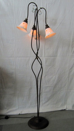 ハンドメイド　フロアライト