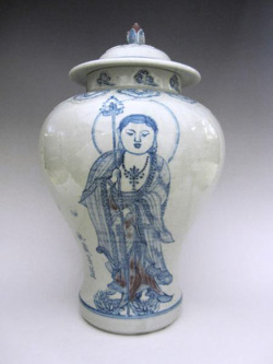 李朝　灰釉突帯付壺　花瓶　置物 李朝 青花仏文蓋付壺 全高36cm 韓国 朝鮮 陶磁器 希少 地蔵 卍
