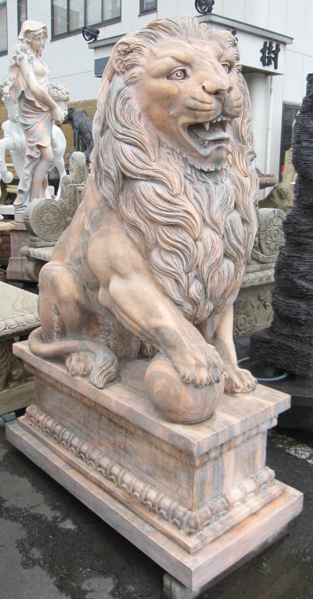 大理石　ライオン