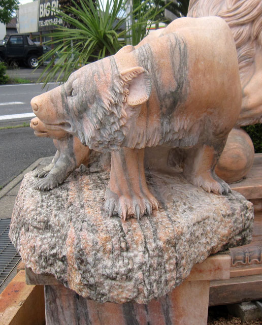 大理石 クマ