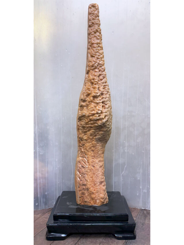 貴重 高品質  鍾乳石 天然記念物 飾り 台座付き 美術工芸品 装飾品 オブジェ 最大級 一点物】鍾乳石 36 高さ138cm 銘石 飾り石 置物 インテリア