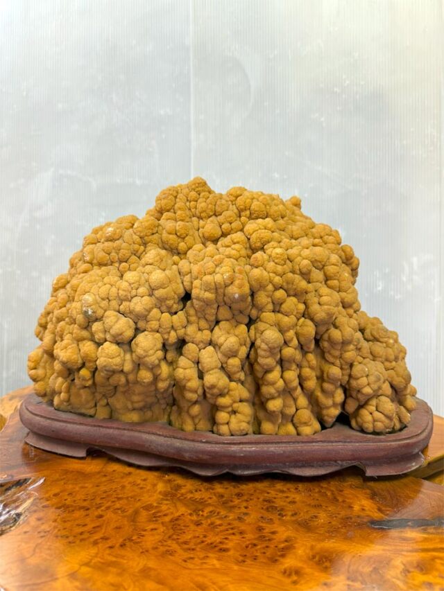 鍾乳石・景石通販｜天然鍾乳石素材の庭石｜ガーデンアート増樹