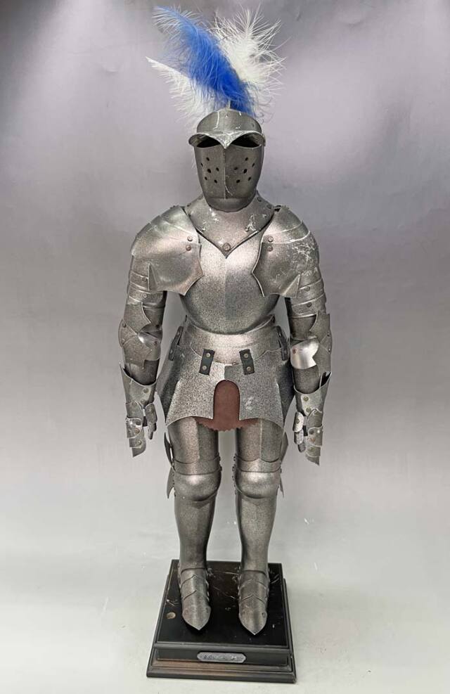 西洋甲冑　プレートアーマー　オブジェ イタリア製プレートアーマーオブジェ 「西洋甲冑」 高さ59cm 倉庫保管