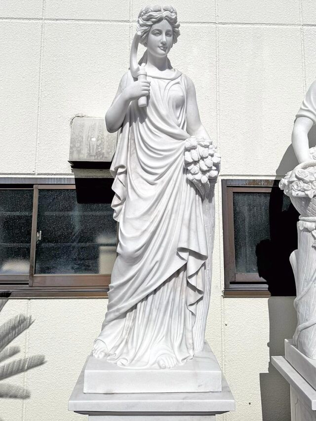 天然大理石彫刻 季節の乙女（秋） 【商品番号：m-hat088-2405】 の販売