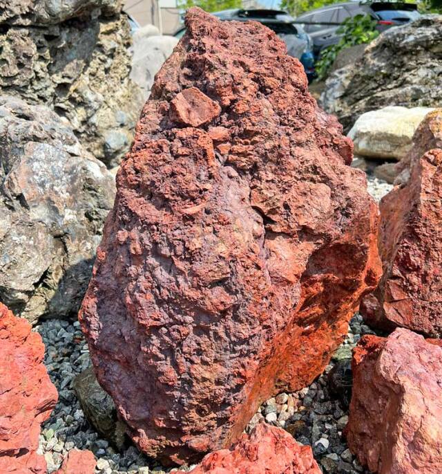 津軽錦石（青森県産）銘石 庭石 70cmサイズ 碧玉 ジャスパー 立石 景石