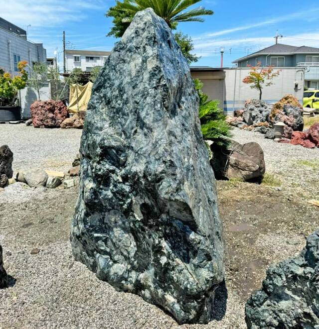 庭石