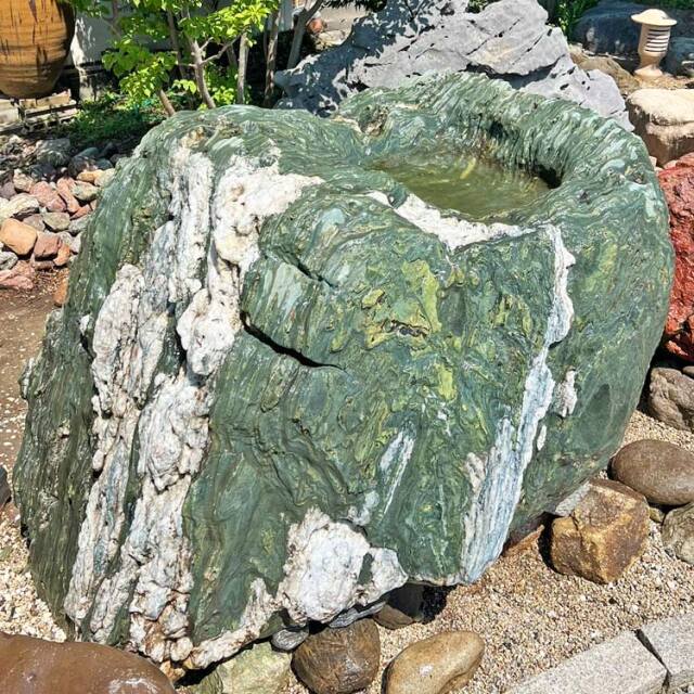 四国青石（伊予青石）超大型つくばい 溜まり石 蹲 景石 銘石 自然石