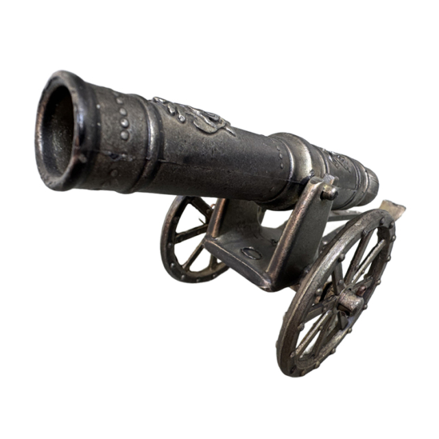 大砲 オブジェ