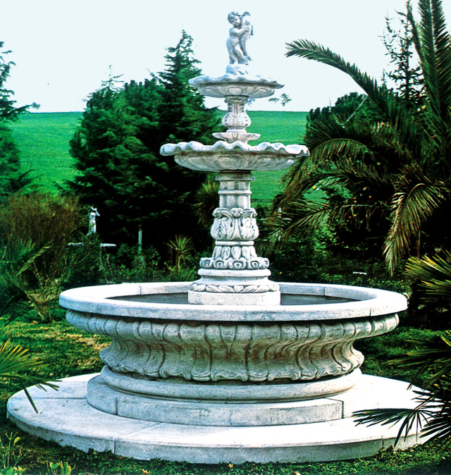 イタリア製大型噴水　アラッシオALASSIO（循環ポンプ付）　噴水でお庭を演出　【※商品番号：m-fo0201】