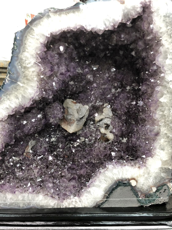 アメシスト　ドーム