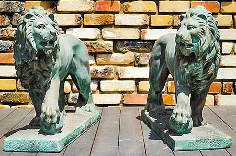 ドッカーレ宮のライオン