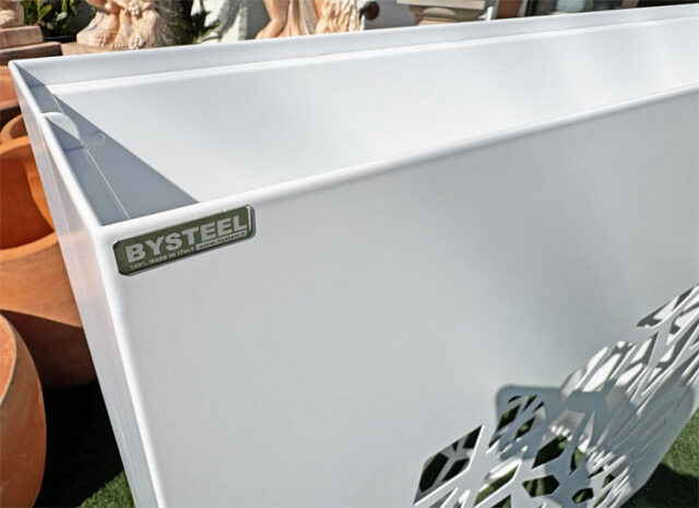 BYSTEEL ブルーム イタリア製 高級アルミプランター ホワイト デザイナーズ鉢カバー ステファノ・ピロヴァーノ