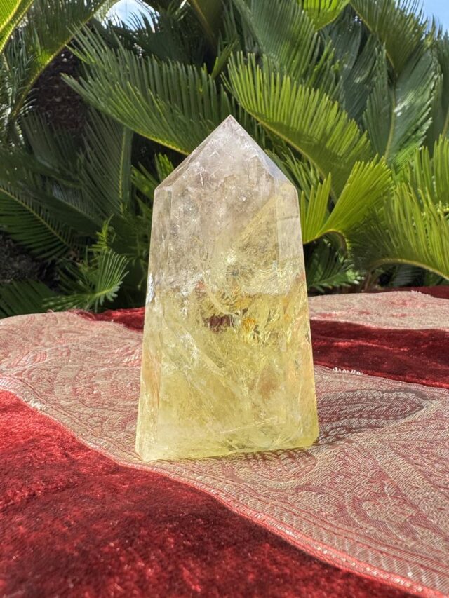 天然 シトリン 黄水晶 六角柱 ポイント 約200g 【商品番号：m-ci-01】