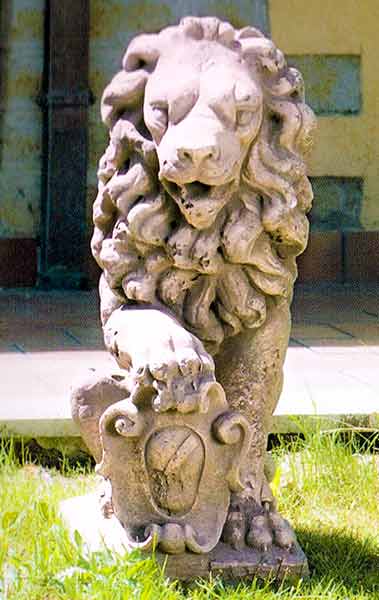 イタリア製の人造石動物像・アクセサリー