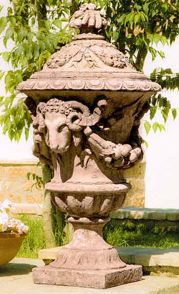 イタリア製人造石プランター・花鉢】華やかなヨーロピアンテイストの