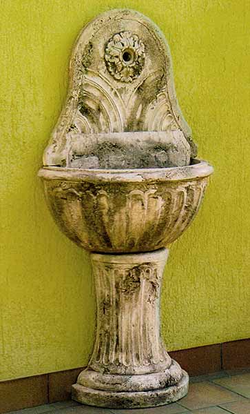 壁泉カターニャ　クラシック