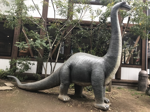 ブロントサウルス 恐竜 オブジェ
