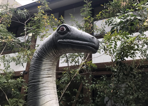 ブロントサウルス 恐竜 オブジェ