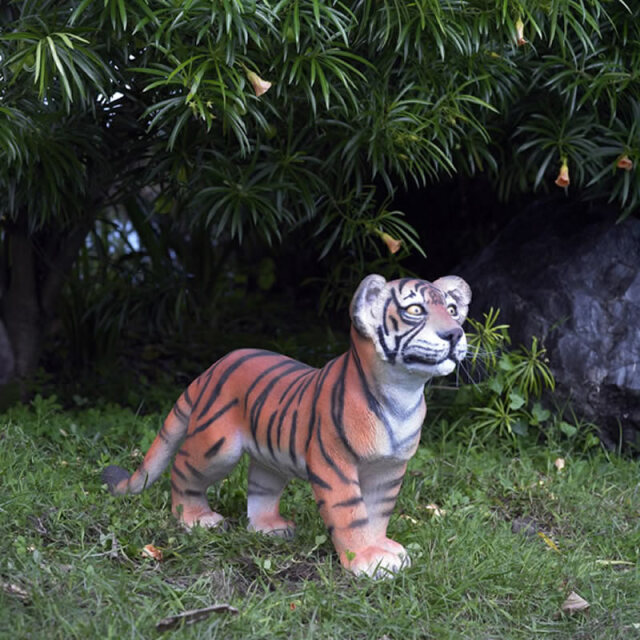 タイガー トラ オブジェ