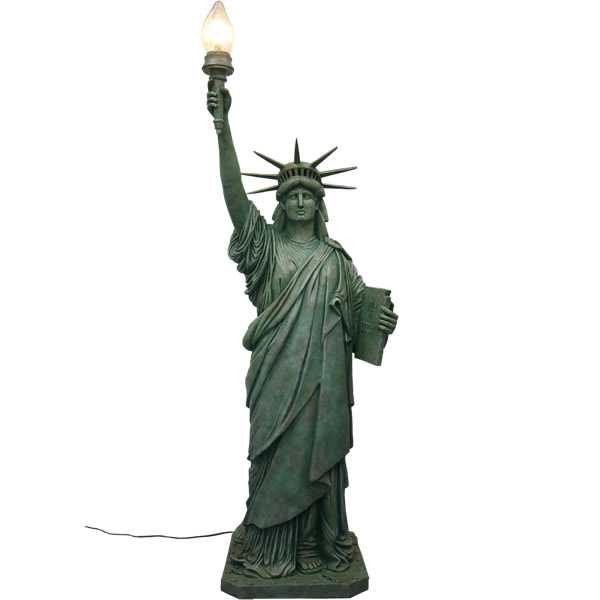 自由の女神　statue of liberty
