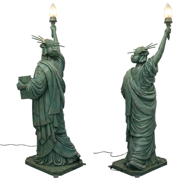 自由の女神　statue of liberty