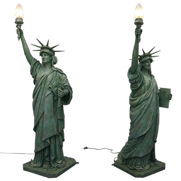 自由の女神　statue of liberty