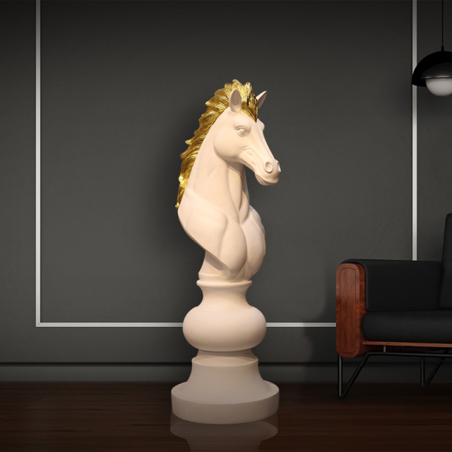 等身大のチェス駒 騎士 ホワイト Chess knight 【商品番号：m-fr220120wh】