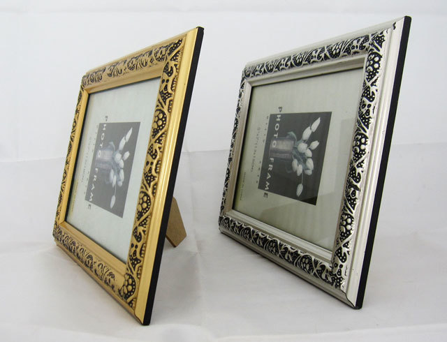 東京コミコン　フォトフレーム　額縁　ゴールド•シルバー　2個セット フォトフレーム ゴールド シルバー 2点セット 写真立て 額縁 立て掛け