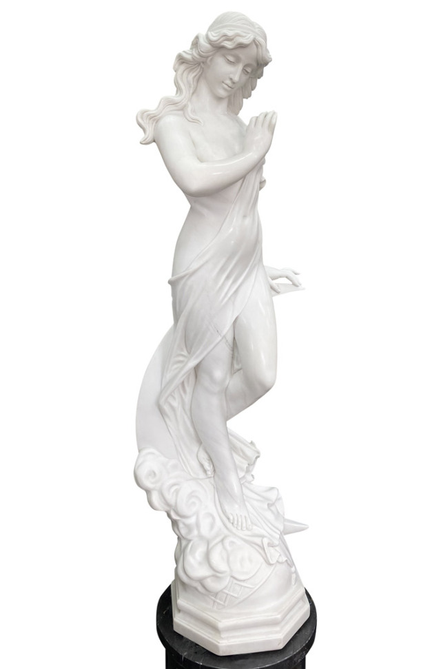 天然大理石彫刻（石像） 月の女神（ヴィーナス像）の販売ページです。