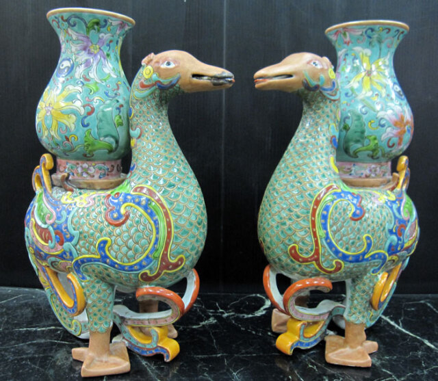 景徳鎮壺 景徳鎮 十錦 動物飾り壺（1対） 【商品番号m-ke2028】