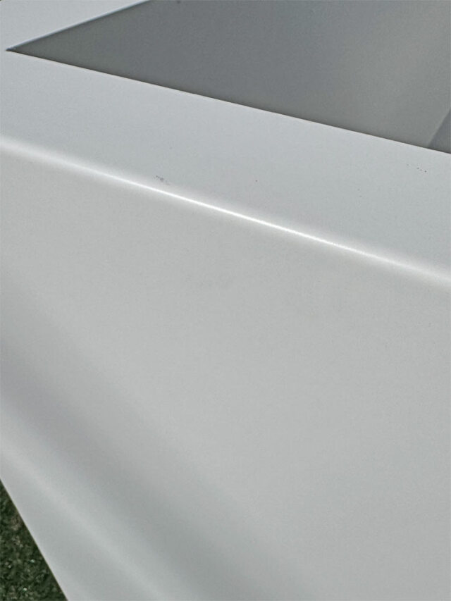 BYSTEEL コボル Lサイズ 115cm高 大型デザイナーズプランター イタリア製オブジェ COBOL ホワイト アルミ製