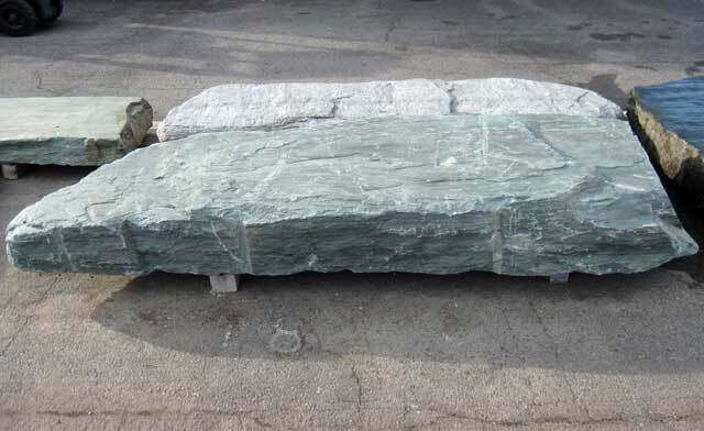 三波石 銘石 沓脱石 330cm 特大 巨大 景石 庭石 天然石 群馬県産 青石