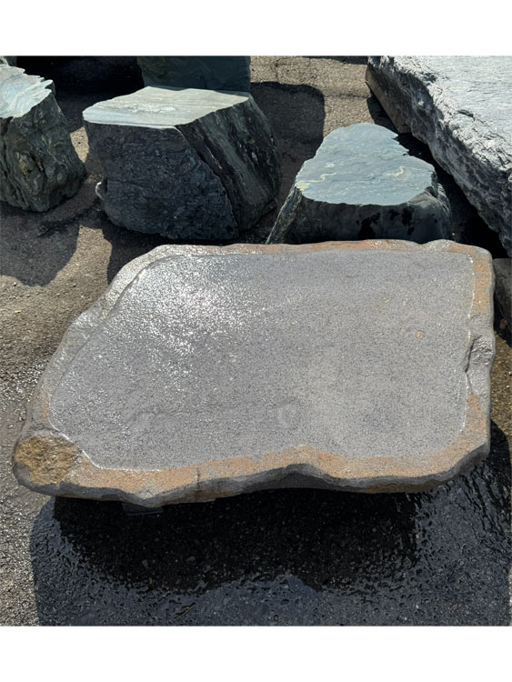 靴脱石 青石 楽天市場】縁台・割り肌仕上げ☆沓脱石 くつぬぎいし 沓脱台 踏石 高級