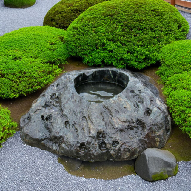 天然石台形水鉢・蹲・向鉢 天然石台形水鉢・蹲・向鉢 【公式通販】