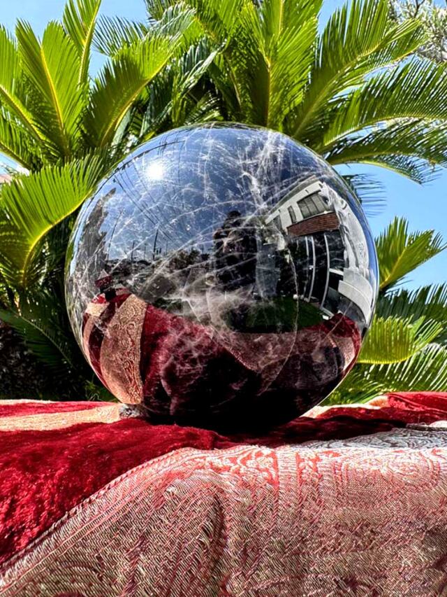 黒水晶 丸玉 約9.8kg モリオン 【商品番号：m-OKA2110-032】