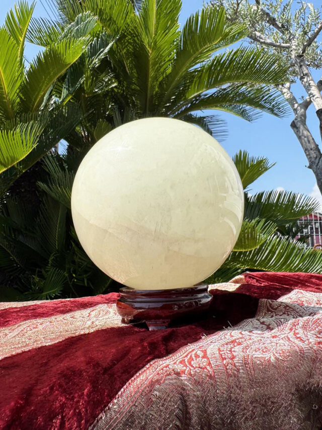 ルミナスストーン 丸玉 約7.2kg 夜光石 【商品番号：m-OKA2110-034】