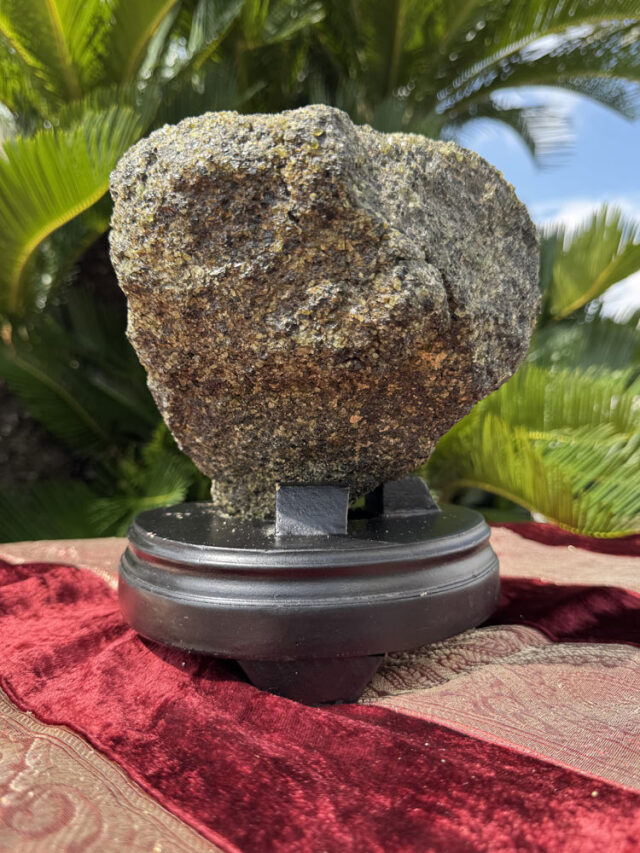 ペリドット 原石 約5.2kg 橄欖石（かんらんせき） 【商品番号：m