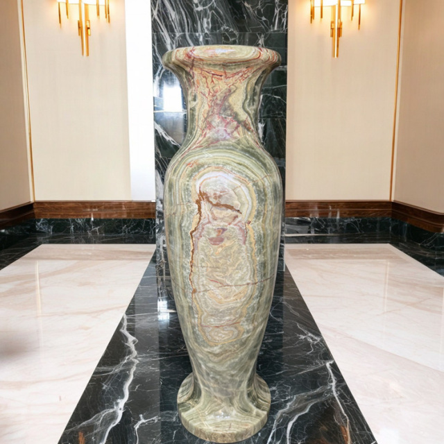 オニックス　花瓶