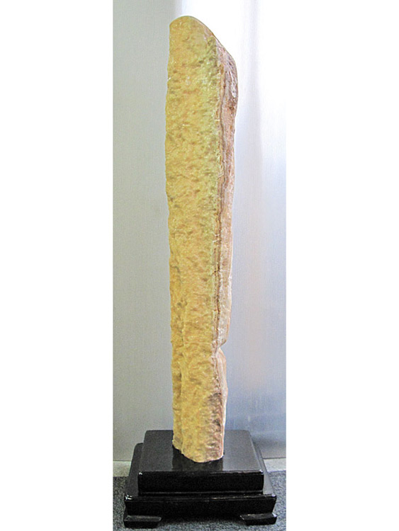 貴重 高品質  鍾乳石 天然記念物 飾り 台座付き 美術工芸品 装飾品 オブジェ 鍾乳石 販売・通販｜神秘の自然造形・一点物の景石・オブジェ [現物