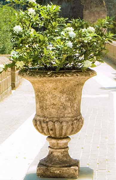 イタリア製人造石プランター・花鉢】華やかなヨーロピアンテイストの