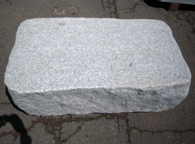 真壁石 沓脱石 銘石 115cm 茨城県産 御影石 踏み石 景石 庭石 天然石