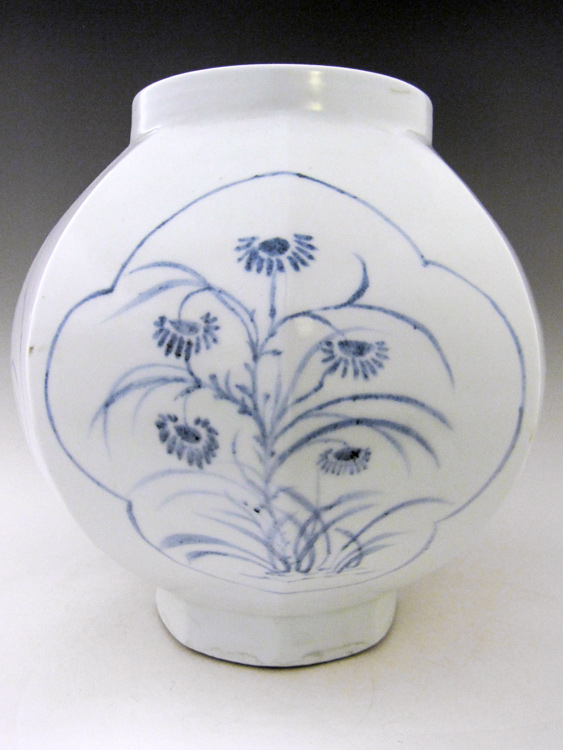 横　李朝陶磁器 李朝 白磁丸壺（1392–1897CE） | 入蘆花（ロカニイル）