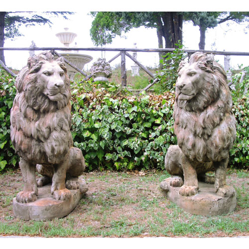 ライオン石像
