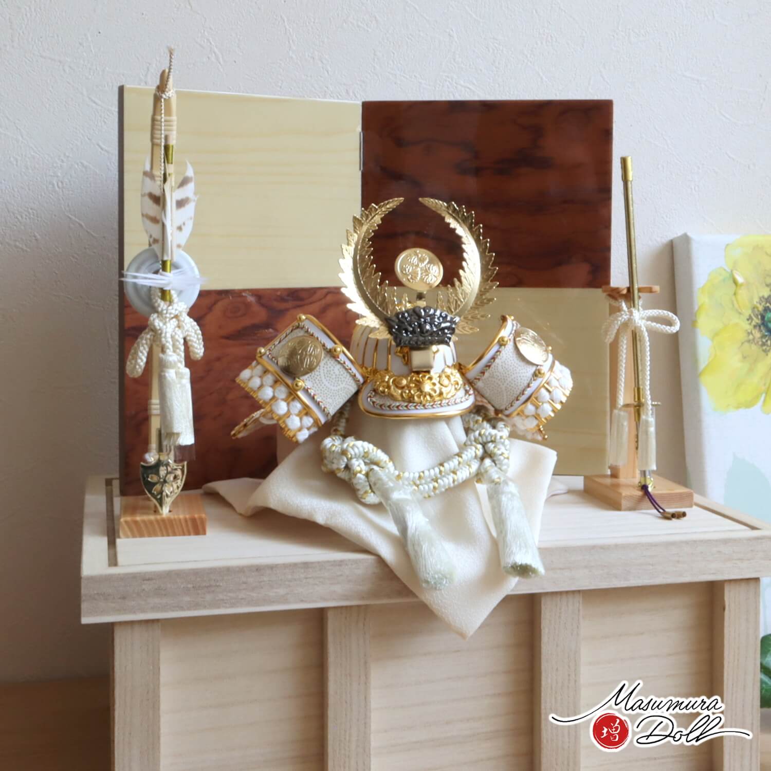 五月人形  花梨/シカモア 収納飾り 徳川家康 本印伝兜 総桐収納 ヒノキ製本藤巻弓太刀 増村人形店 10002544
