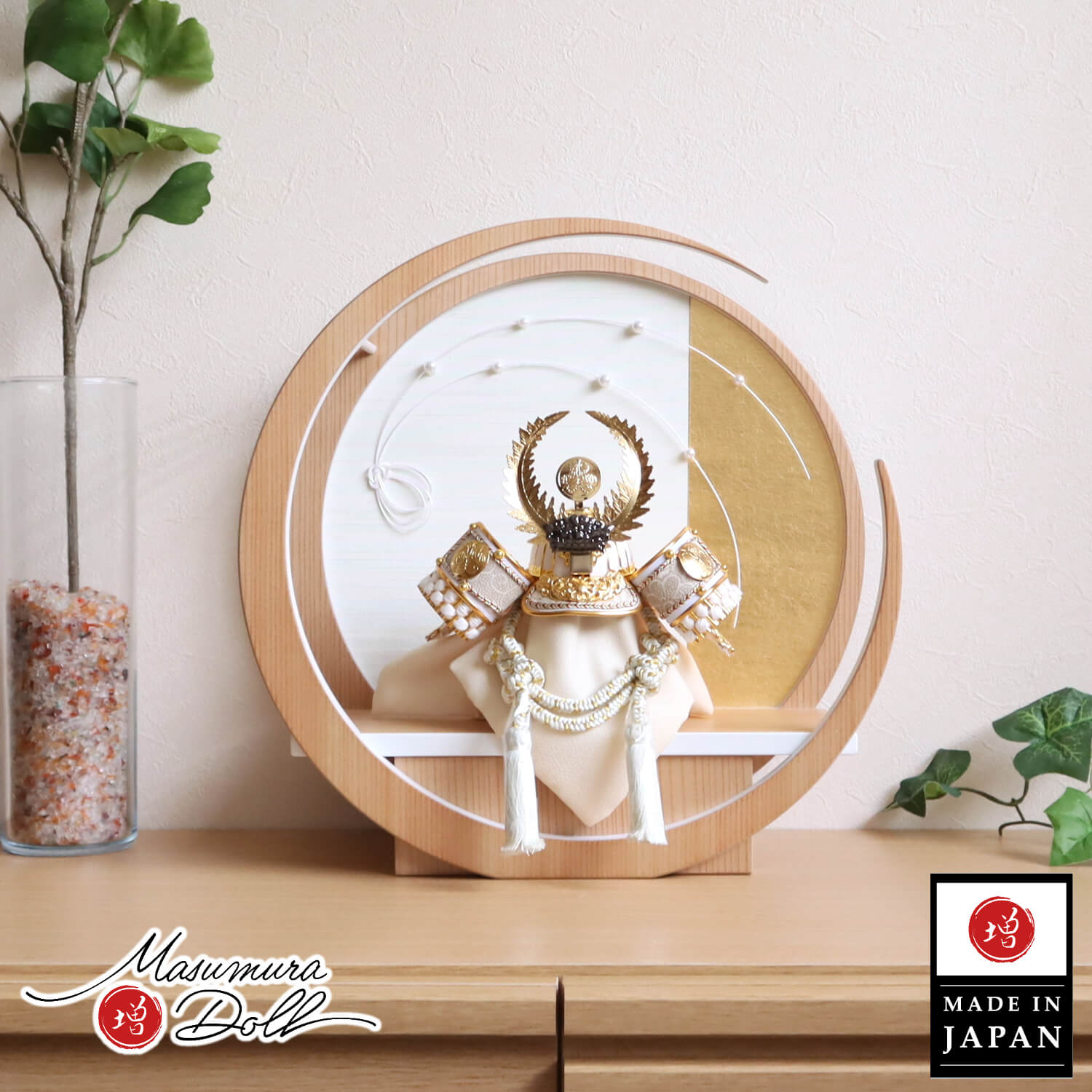 最新作 完全日本製 ホワイト ゴールド 武将 徳川家康 兜 月-tsuki-水引 パール 日本製円形ナチュラル杉飾り 増村人形店 10001436
