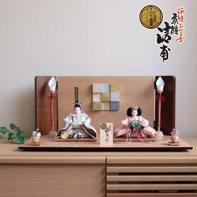 小西清甫作 京十一番正絹西陣織 有職文様 ここのえ屏風 木製燭台 クリアフラワー桜 ナチュラル杉製飾台 増村人形店 10001363