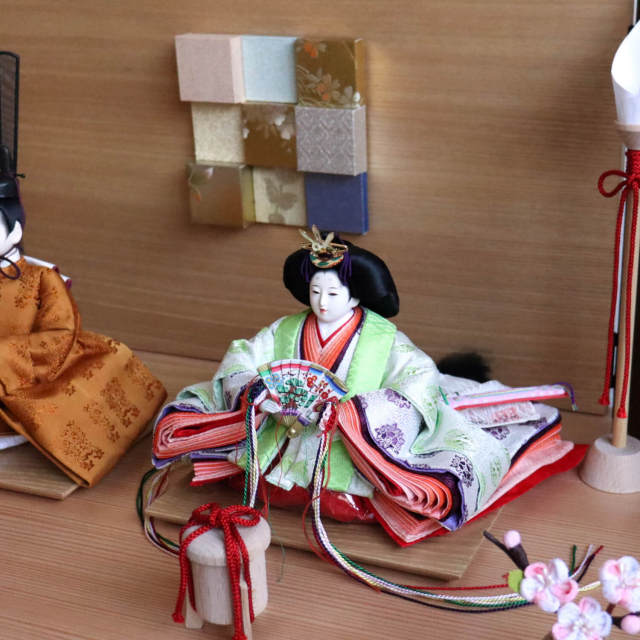 伝統工芸士・清水光雲作 25号 芥子 正絹西陣織即位礼正殿の儀 雅子皇后