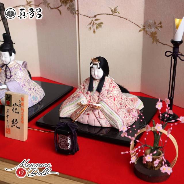 伝統的工芸品 三世・金林真多呂作 花純雛 正絹西陣織 桜ぼかし金銀桜